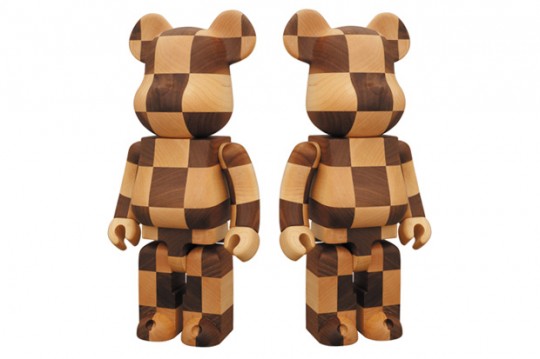 Bearbricks “Like a chess” 400